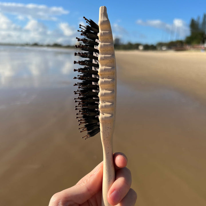 Curl Definition Styling brush