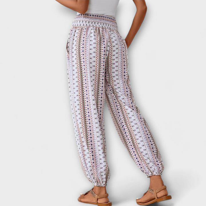 Scarlett – Trousers with Ethnic Print