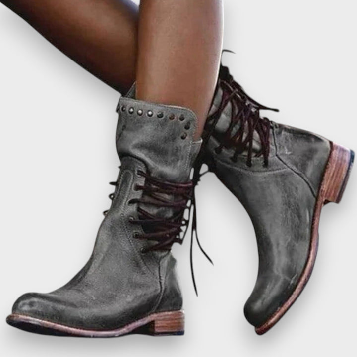 Aruna | Stylish and Comfortable Boots