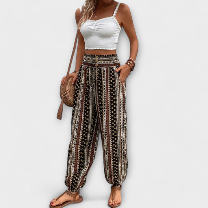 Scarlett – Trousers with Ethnic Print